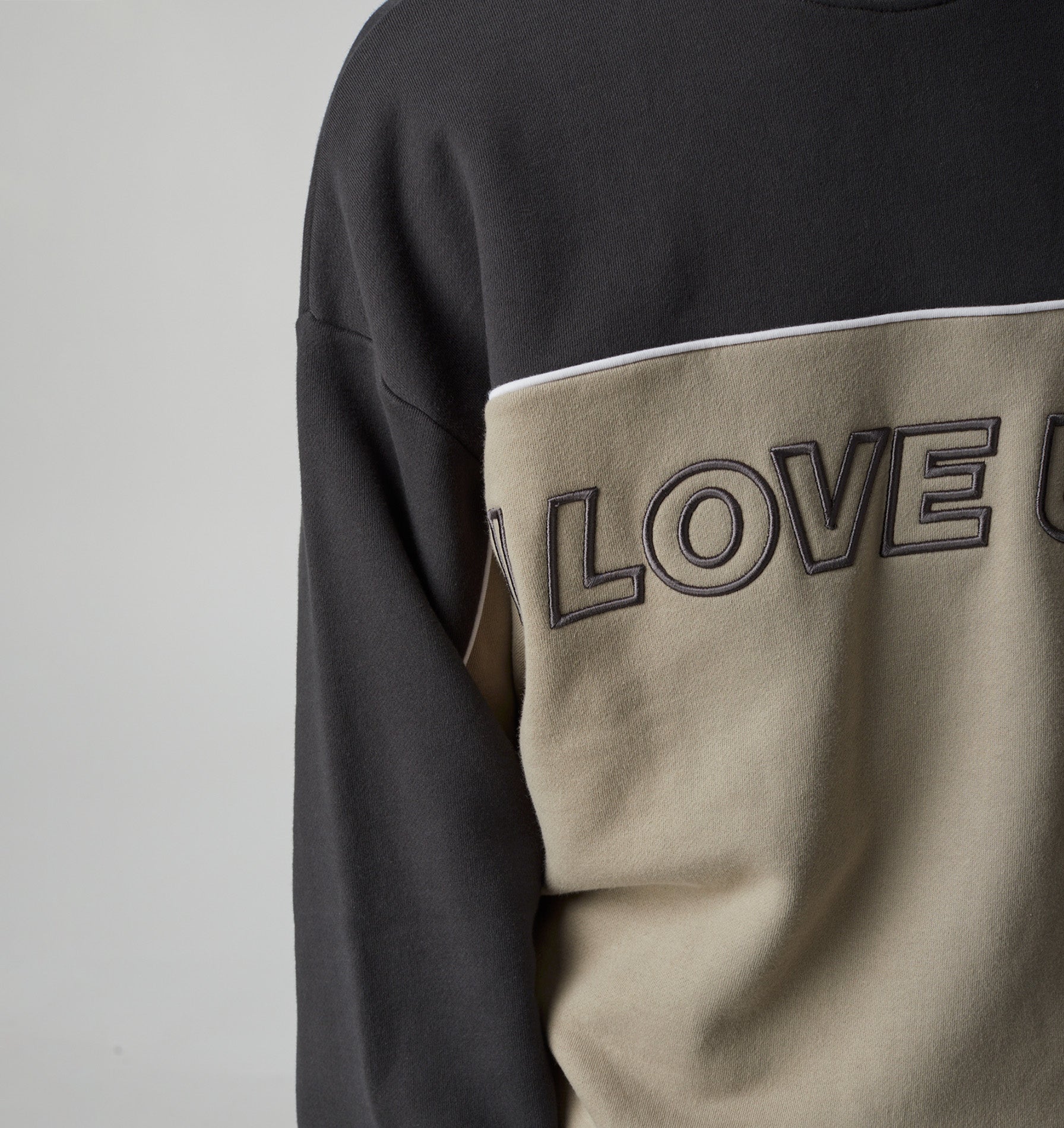 Panelled Box Crew 2.0 - Charcoal/Taupe