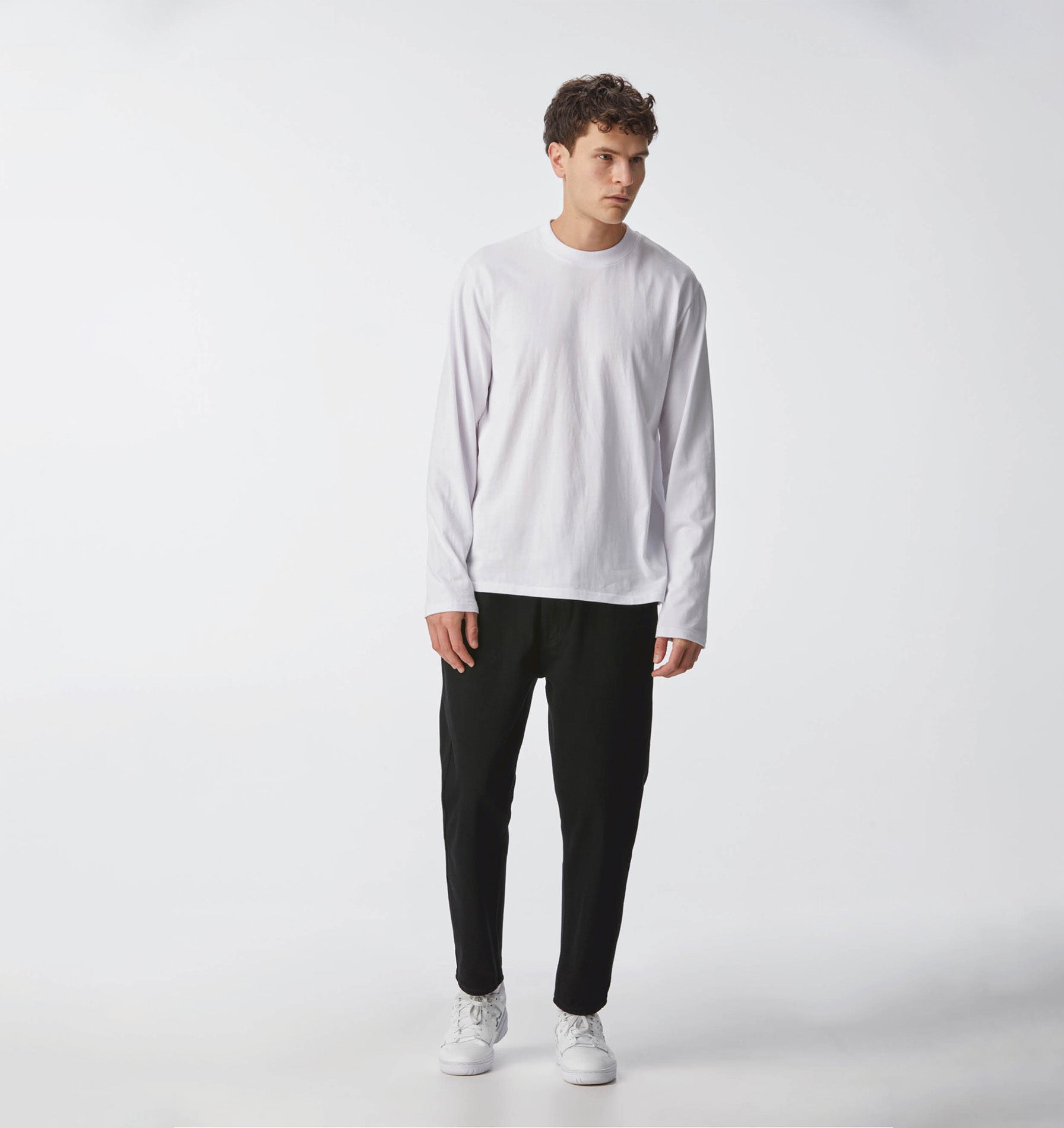 Oscar LS Tee - White