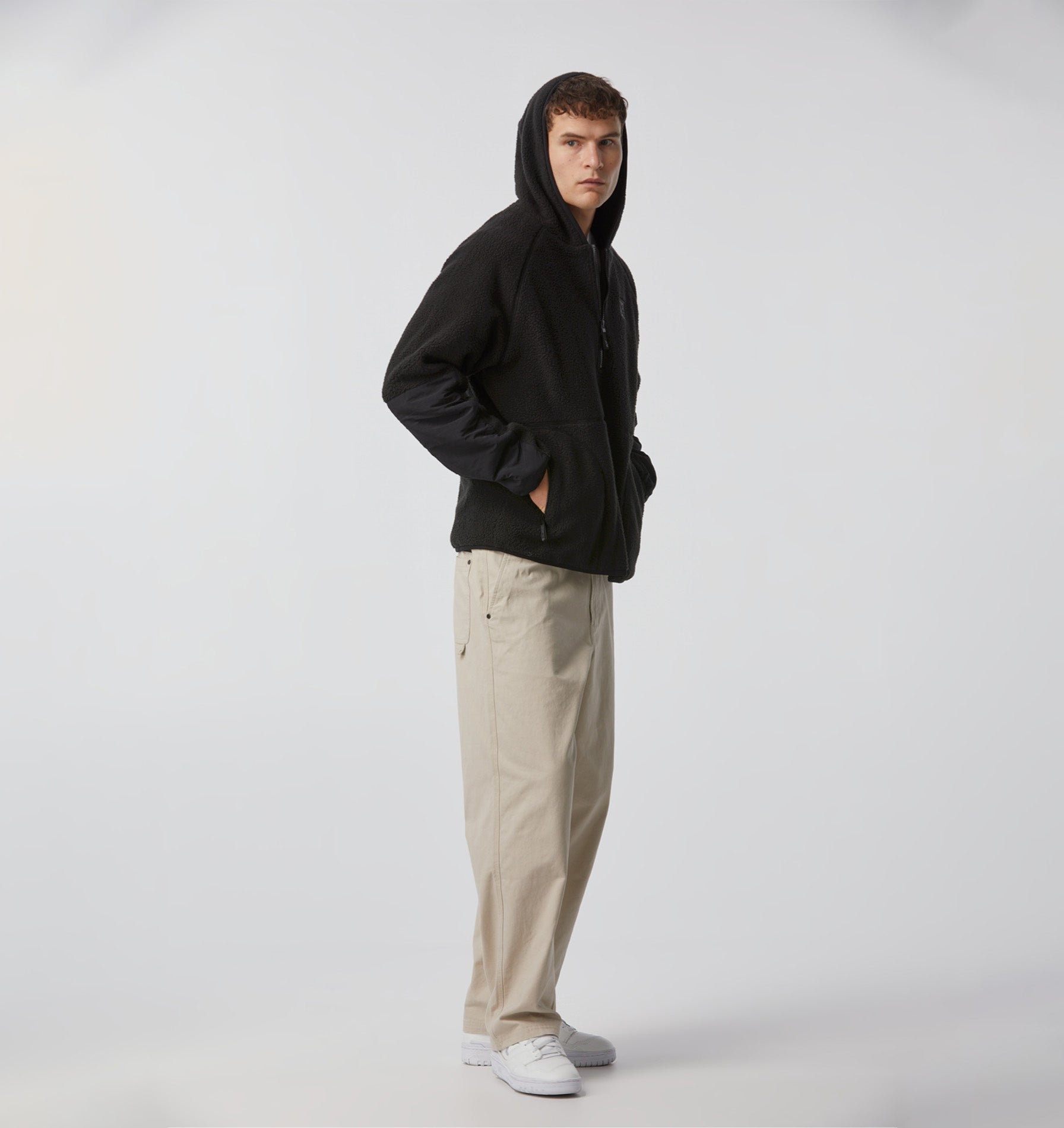 Dudley Sherpa Hood - Black