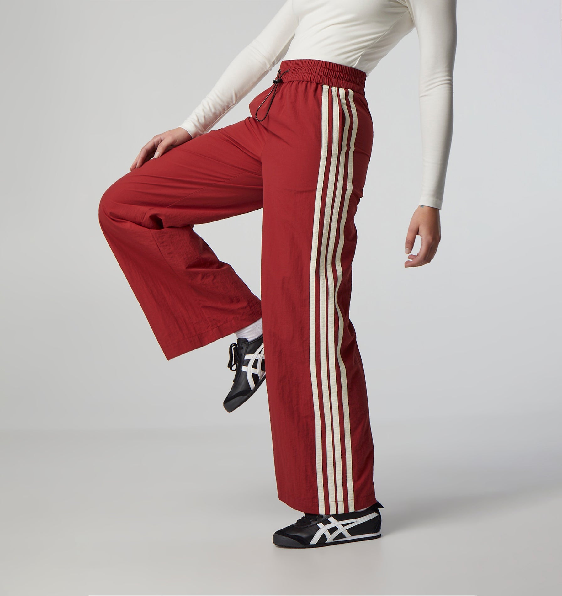 Carrie Tech Pants - Burgundy